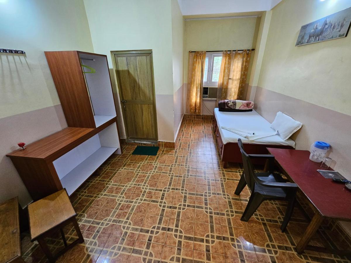 Hotel Rishiraj Jorhat Exterior photo
